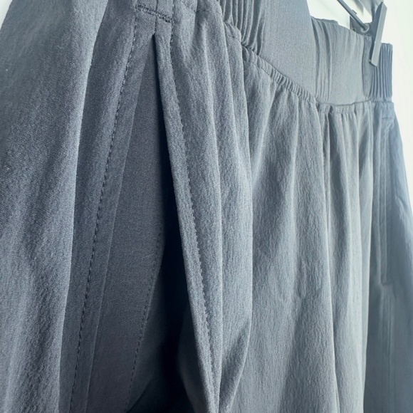 LULULEMON STRETCH WOVEN WIDE LEG HIGH RISE PANT - Picture 7 of 10